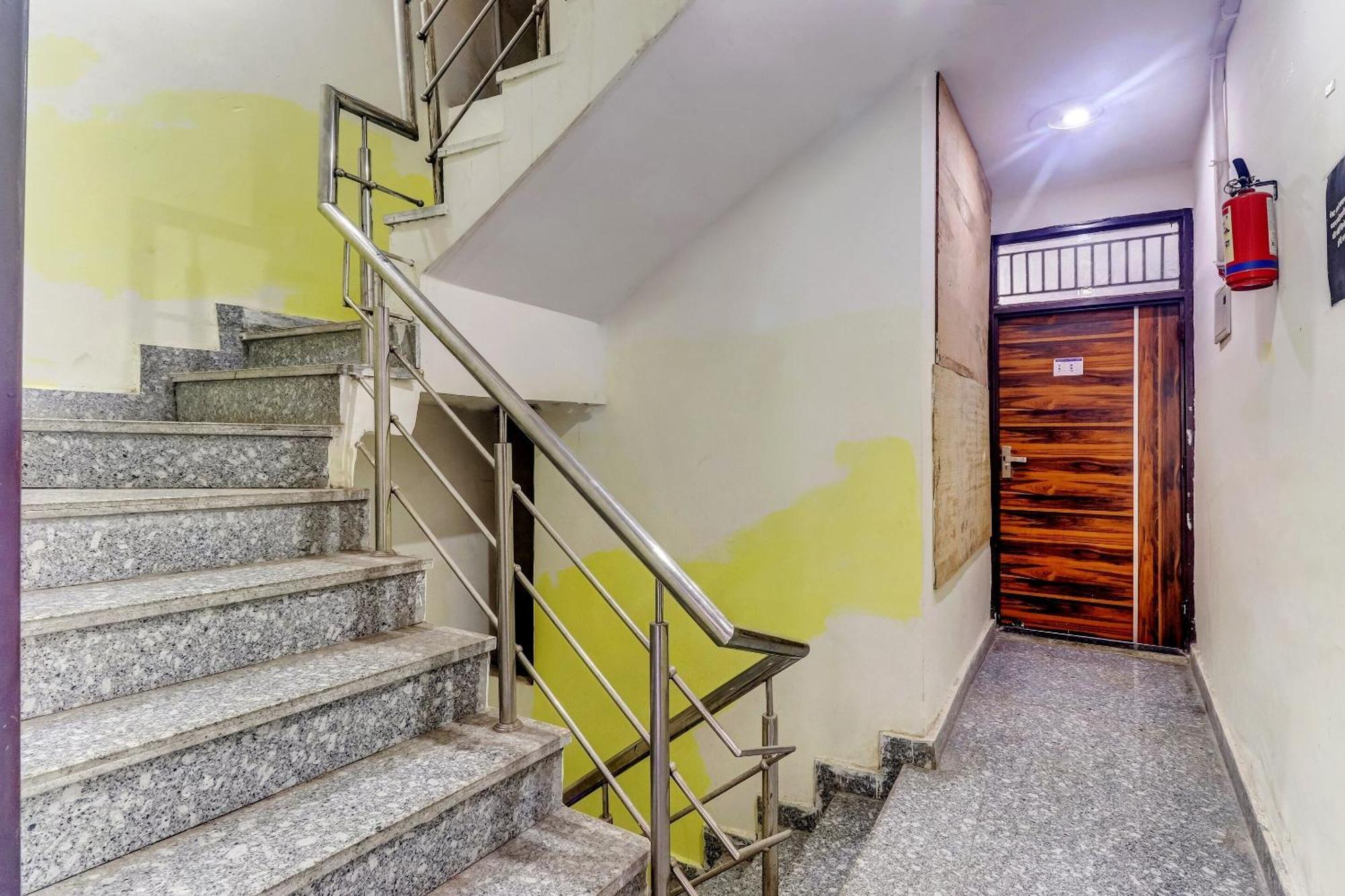 Hotel O Cozy Stay Delhi (National Capital Territory of India) Exterior foto